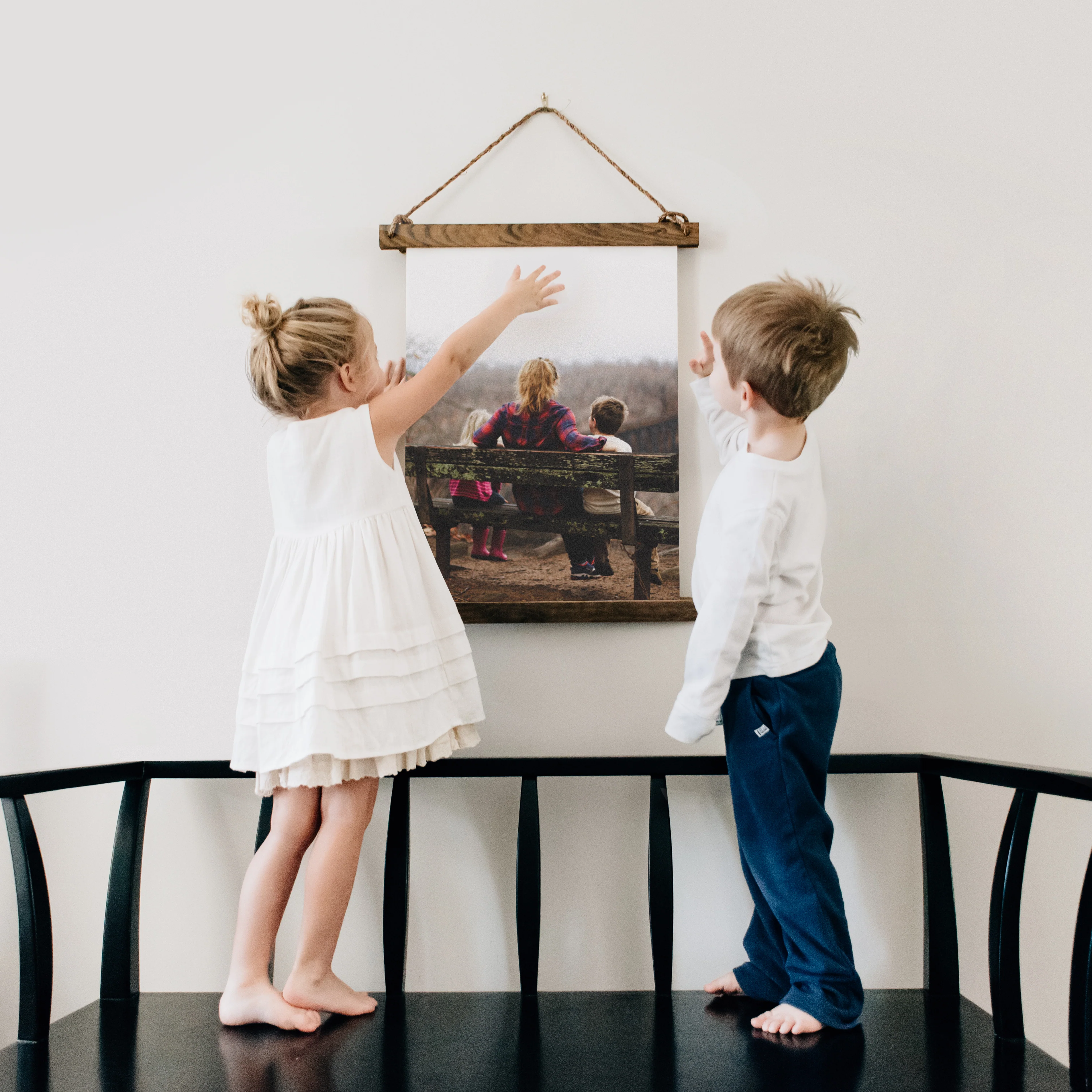 Hanging Canvas - Image 7