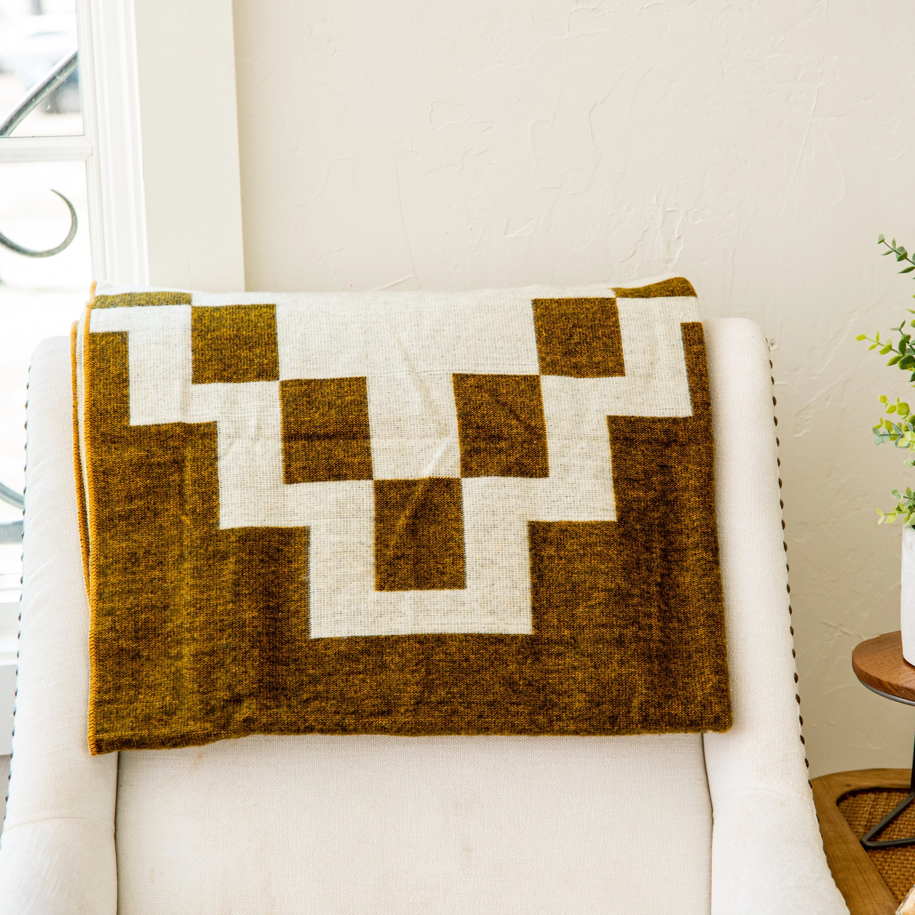 Mountain Blanket - Image 3